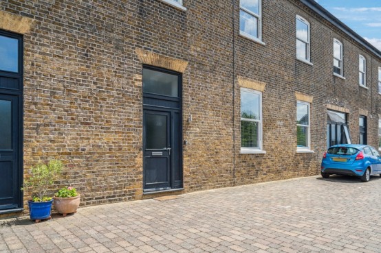 Images for The Long Room Apartments, Royal Quay, Harefield, Middlesex EAID:627586940 BID:13319603