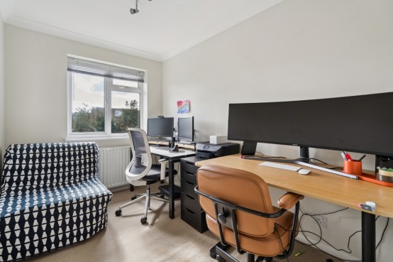 Images for Bench Manor Crescent, Chalfont St Peter, Buckinghamshire EAID:627586940 BID:13319603