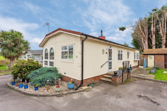 Images for Layters Green Lane, Chalfont St Peter, Buckinghamshire EAID:627586940 BID:13319603
