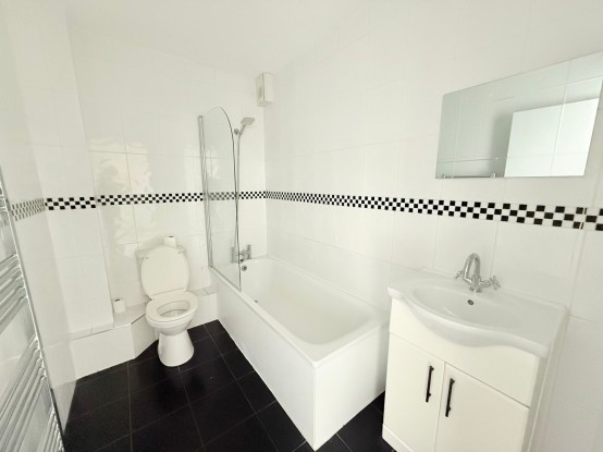 Images for Breakspear Road North, Harefield EAID:627586940 BID:13319603