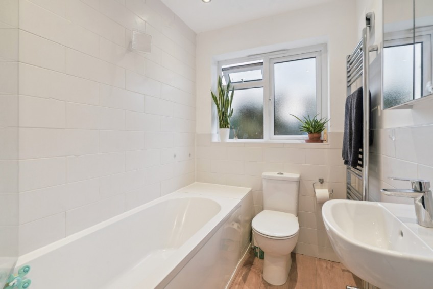 Images for Gold Hill East, Chalfont St Peter, Buckinghamshire