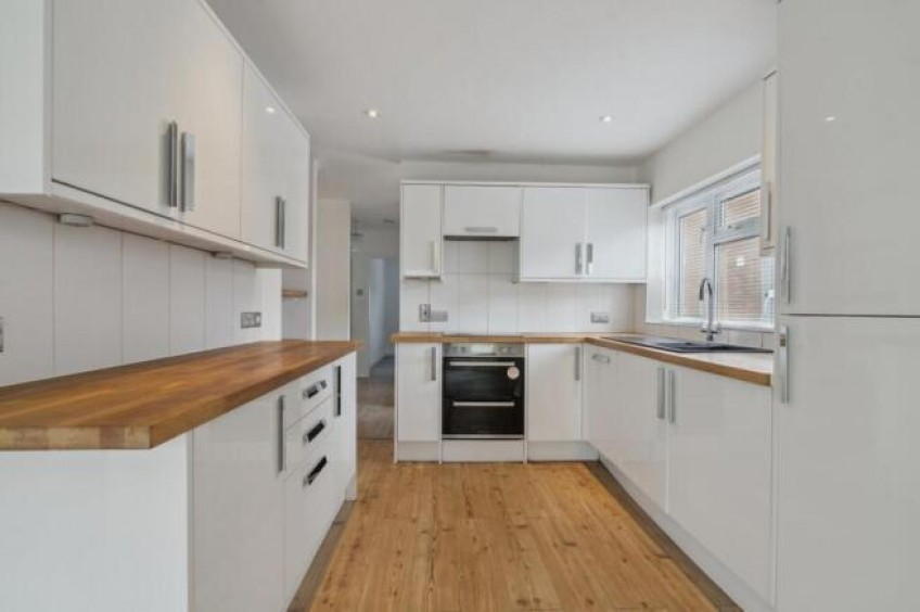 Images for Nicol Road, Chalfont St Peter, Buckinghamshire