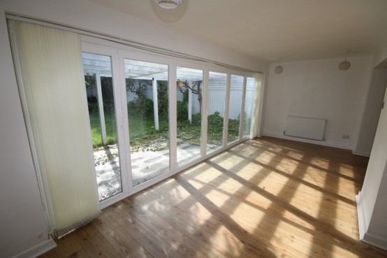 Images for Nicol Road, Chalfont St Peter, Buckinghamshire EAID:627586940 BID:13319603