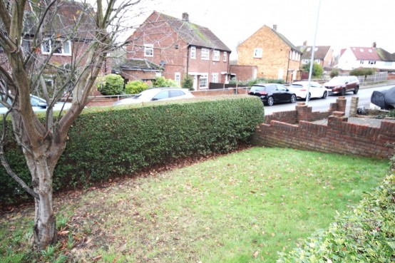 Images for Broadwater Gardens, Harefield, Middlesex EAID:627586940 BID:13319603