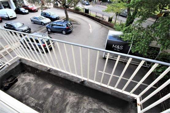 Images for High Street, Chalfont St Peter, Buckinghamshire EAID:627586940 BID:13319603