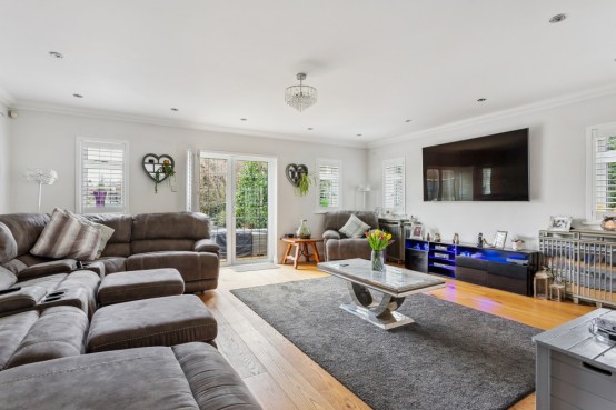 Images for Garners Road, Chalfont St Peter, Buckinghamshire EAID:627586940 BID:13319603