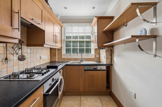 Images for Layters Green Lane, Chalfont St Peter, Buckinghamshire EAID:627586940 BID:13319603