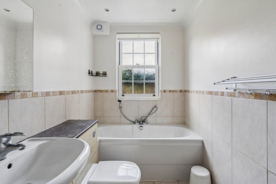 Images for Layters Green Lane, Chalfont St Peter, Buckinghamshire EAID:627586940 BID:13319603