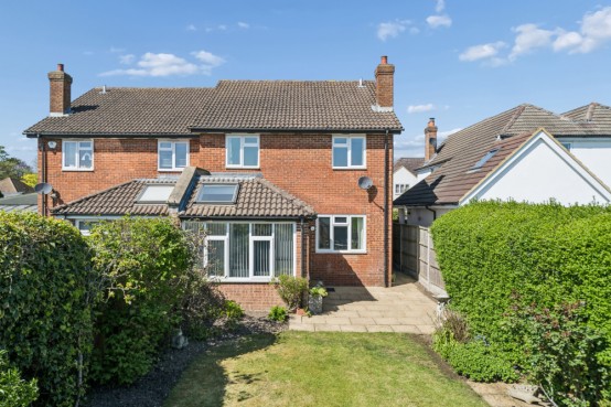 Images for Glebe Road, Chalfont St Peter, Buckinghamshire EAID:627586940 BID:13319603