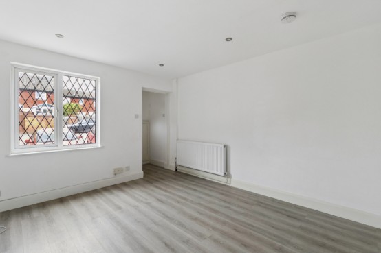 Images for Sedley Grove, Harefield, Greater London EAID:627586940 BID:13319603