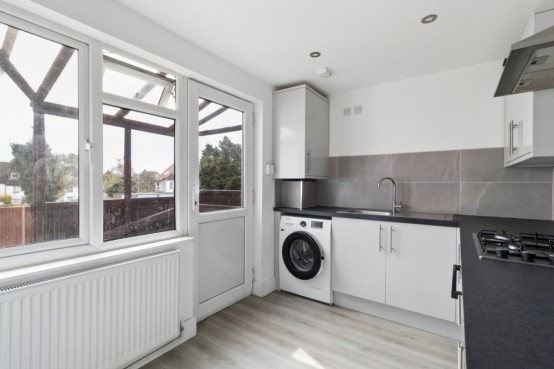 Images for Sedley Grove, Harefield, Greater London EAID:627586940 BID:13319603