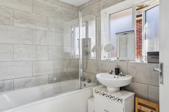 Images for Wheatley Way, Chalfont St Peter, Buckinghamshire EAID:627586940 BID:13319603