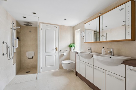 Images for Glebe Road, Chalfont St Peter, Buckinghamshire EAID:627586940 BID:13319603