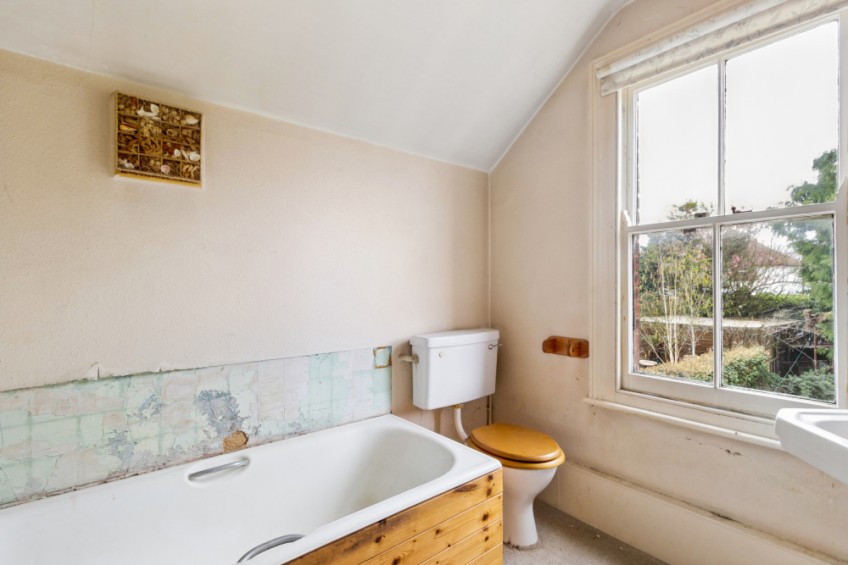 Images for The Greenway, Chalfont St Peter, Buckinghamshire