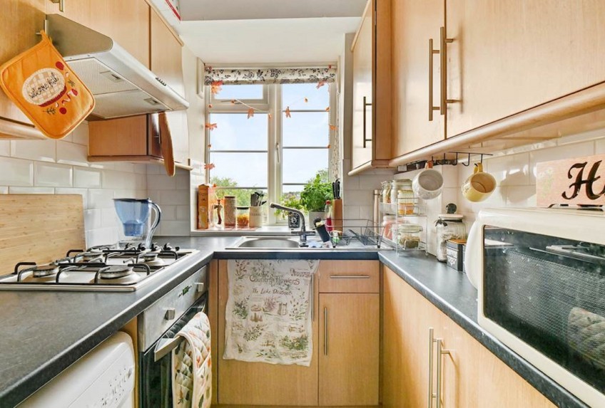 Images for Compton Court, Victoria Crescent, London