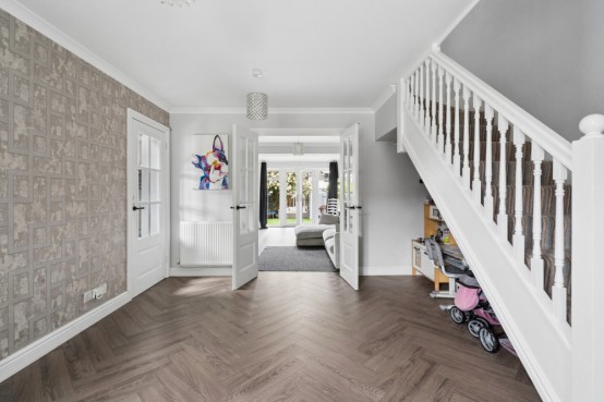 Images for Anderson Close, Harefield, Middlesex EAID:627586940 BID:13319603