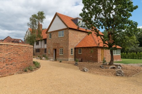 Chalfont St Peter, Gerrards Cross, Buckinghamshire - EAID:627586940, BID:13319603