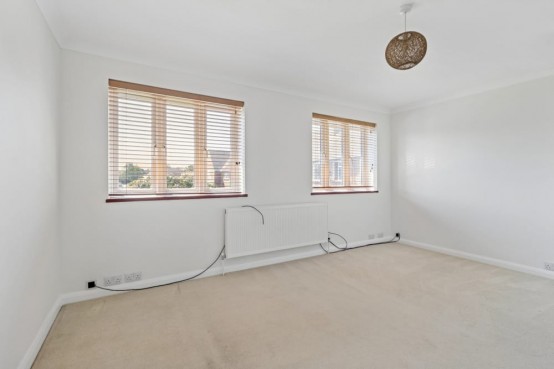 Images for Newdigate Road East, Harefield, Greater London EAID:627586940 BID:13319603