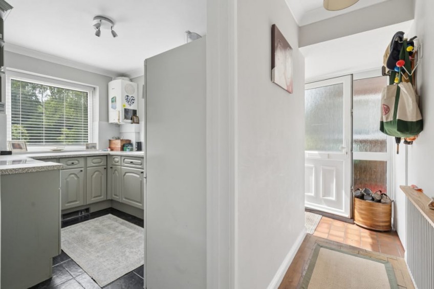 Images for Bedford Avenue, Amersham, Buckinghamshire